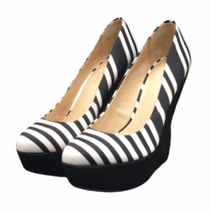 Aldo black & white stripe platform wedge heels